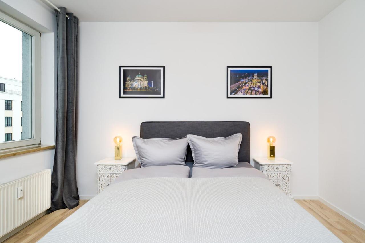 Stylish 1Br In Downtown Berlin Mitte Spittelmarkt Екстер'єр фото